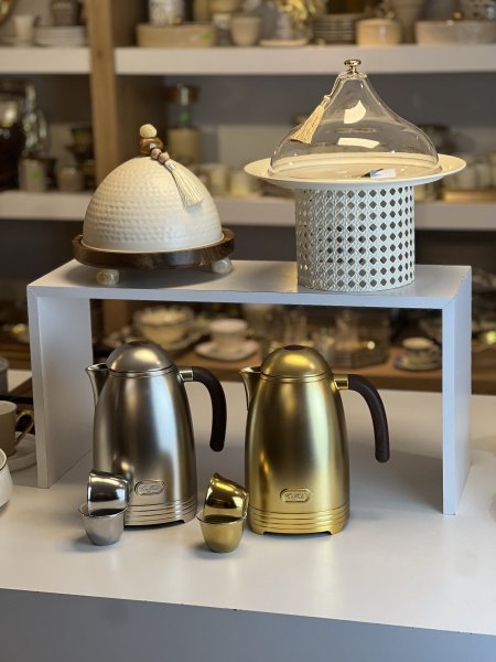 ترامس قهوه وشاي دلة smeg